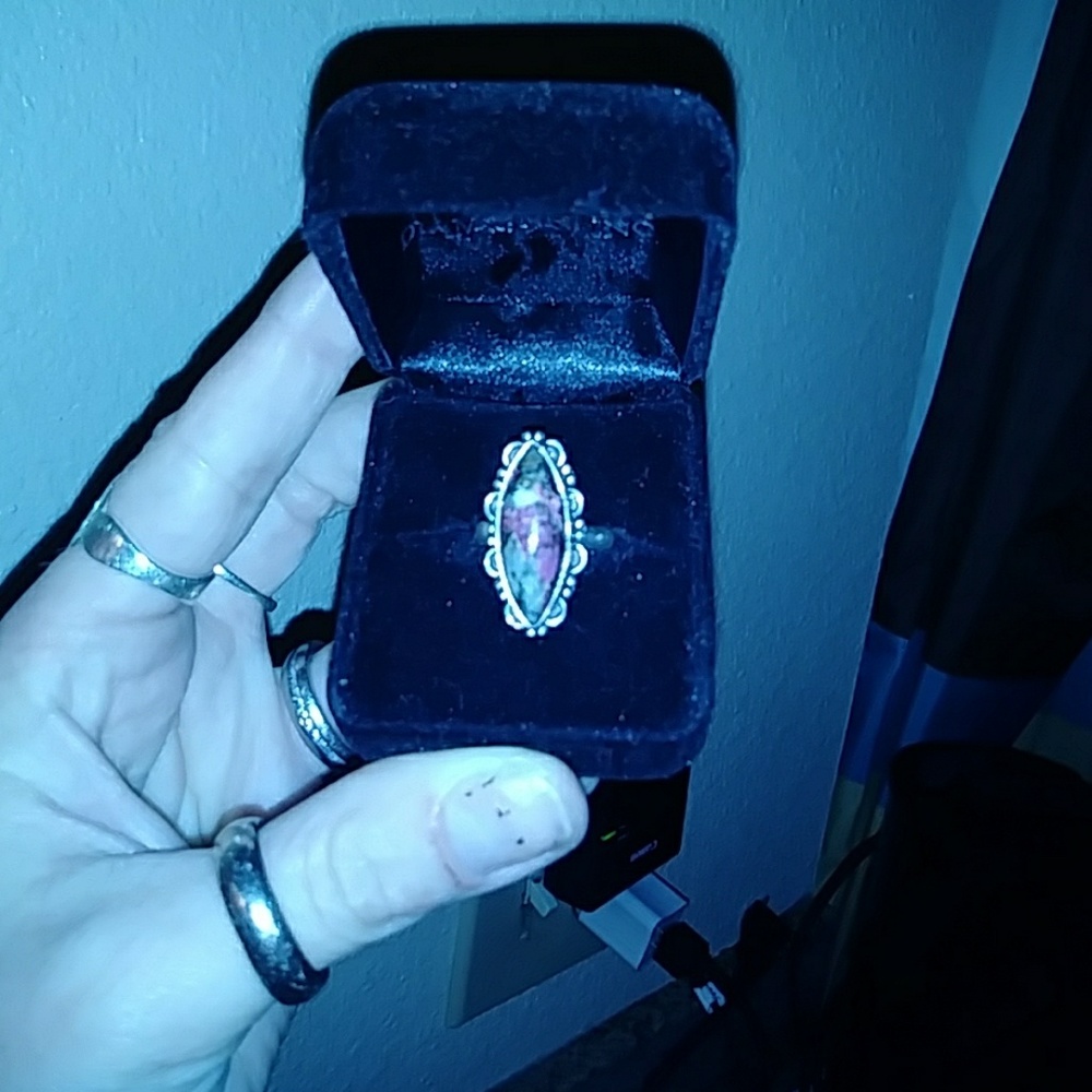 Vintage style sterling silver ring